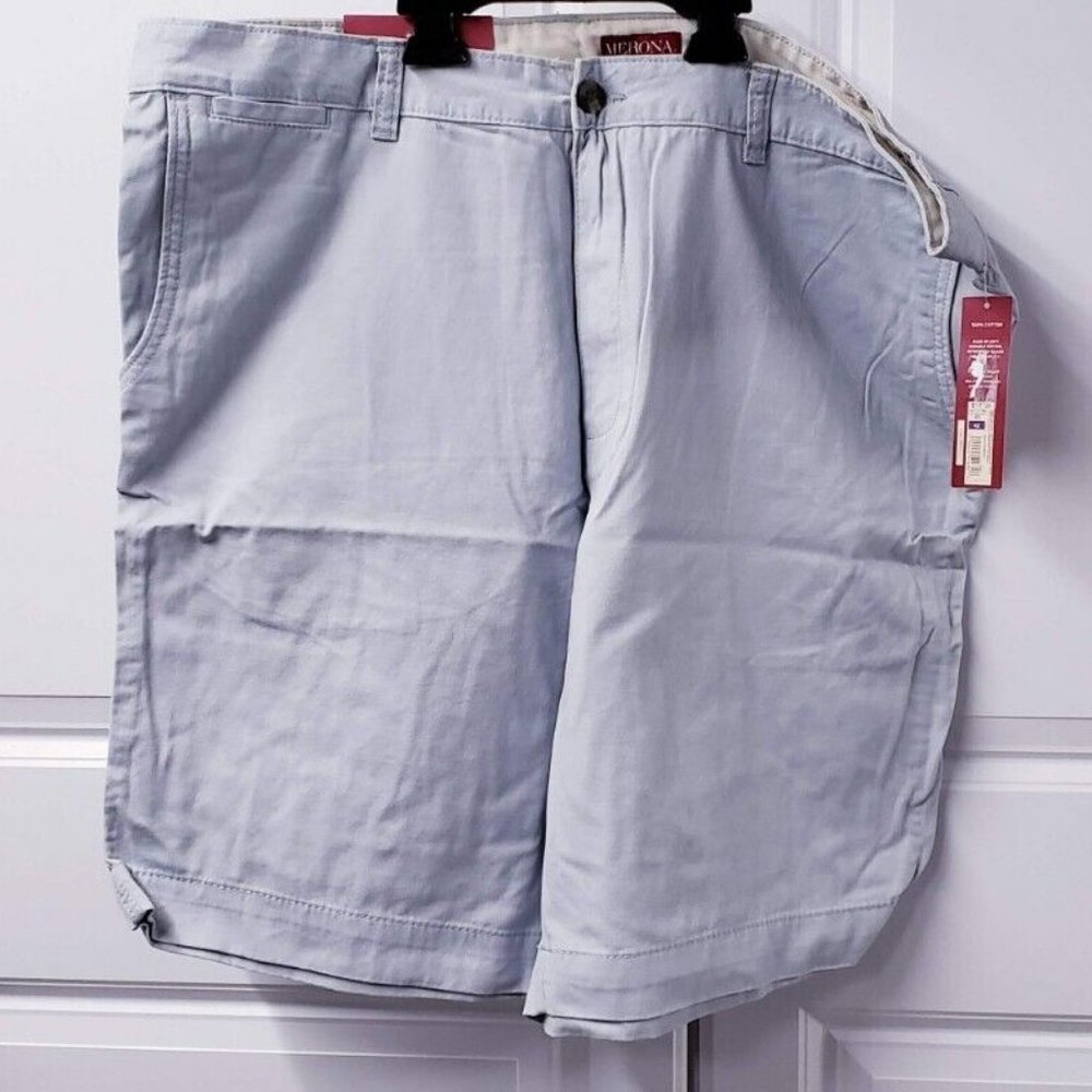 Merona Men's Shorts  Size: 42  Pockets  New